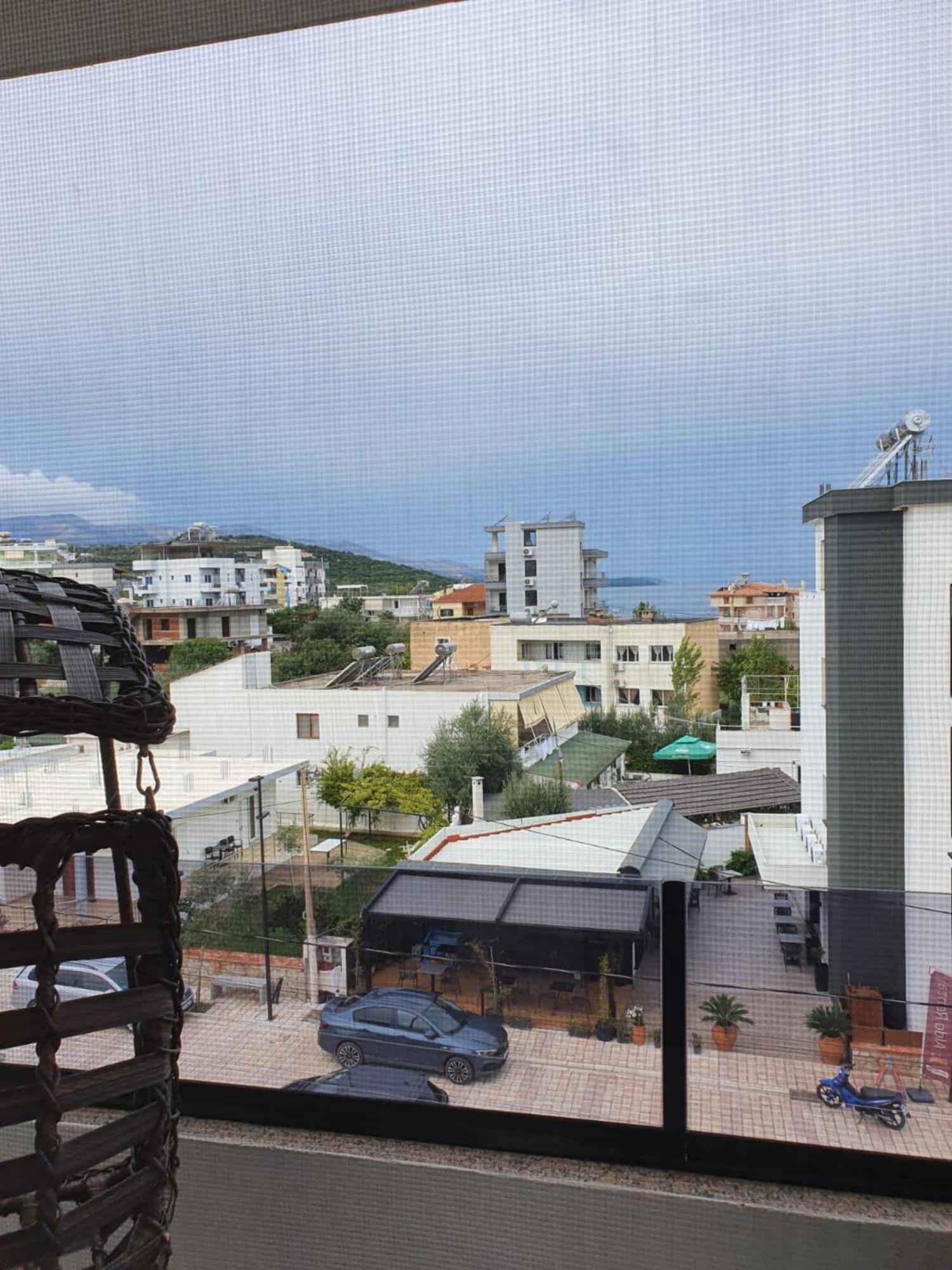 Hotel Eagle Εξαμίλιο Εξωτερικό φωτογραφία